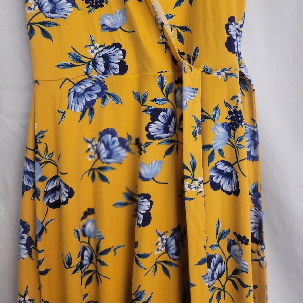 By & By Juniors Floral Yellow and Blue High Low Super Soft Faux Wrap Dress - Picture 5 of 10